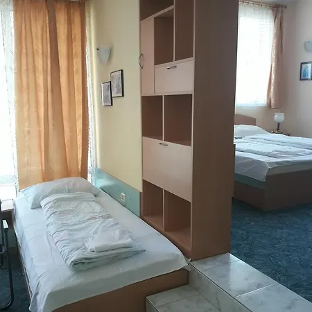 Keti Guest house *